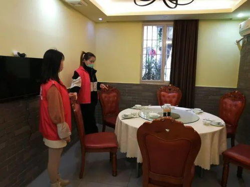 北龍社區(qū)開展餐飲服務(wù)行業(yè)疫情防控工作專項(xiàng)行動