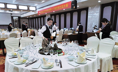 我省基層工會競相"秋點兵" 上萬場比武展技能秀風(fēng)采